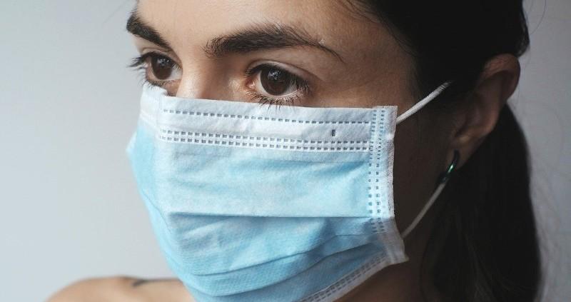 Ministério da Saúde volta a recomendar uso de máscara; Entenda