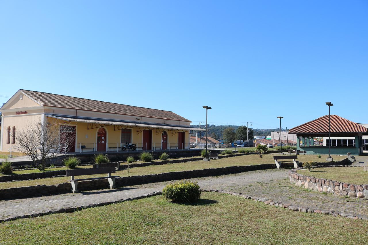 Final de semana com atrações culturais