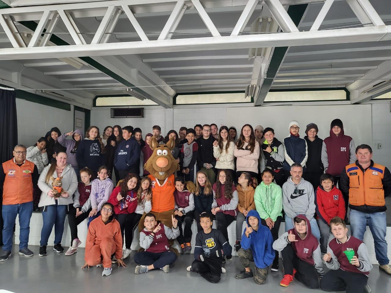Alunos participaram da palestra do sistema de proteção da Defesa Civil