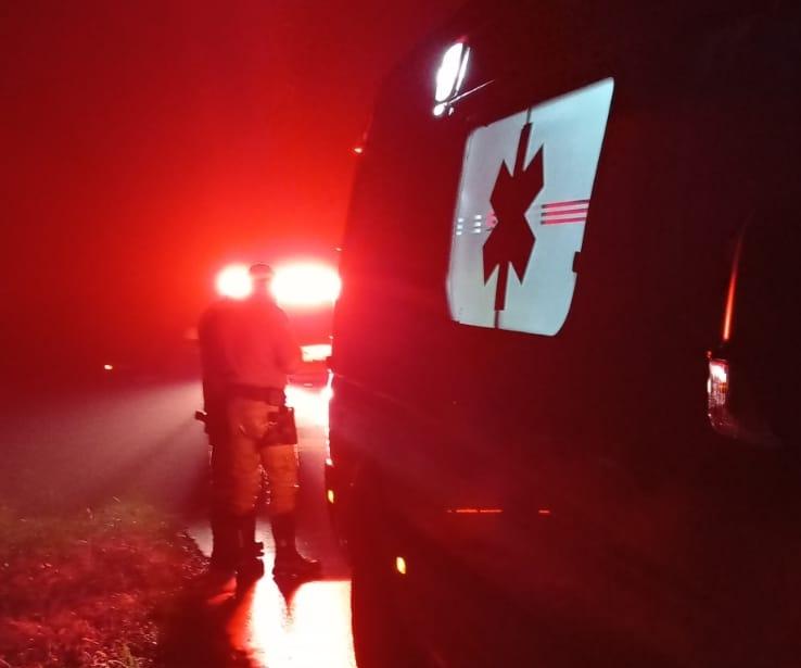 Saída de pista seguido de capotamento na SC 110 em Campo Alegre