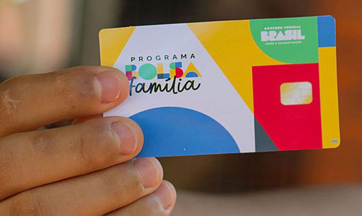 Santa Catarina tem o maior valor médio do Bolsa Família em agosto: R＄ 690,76