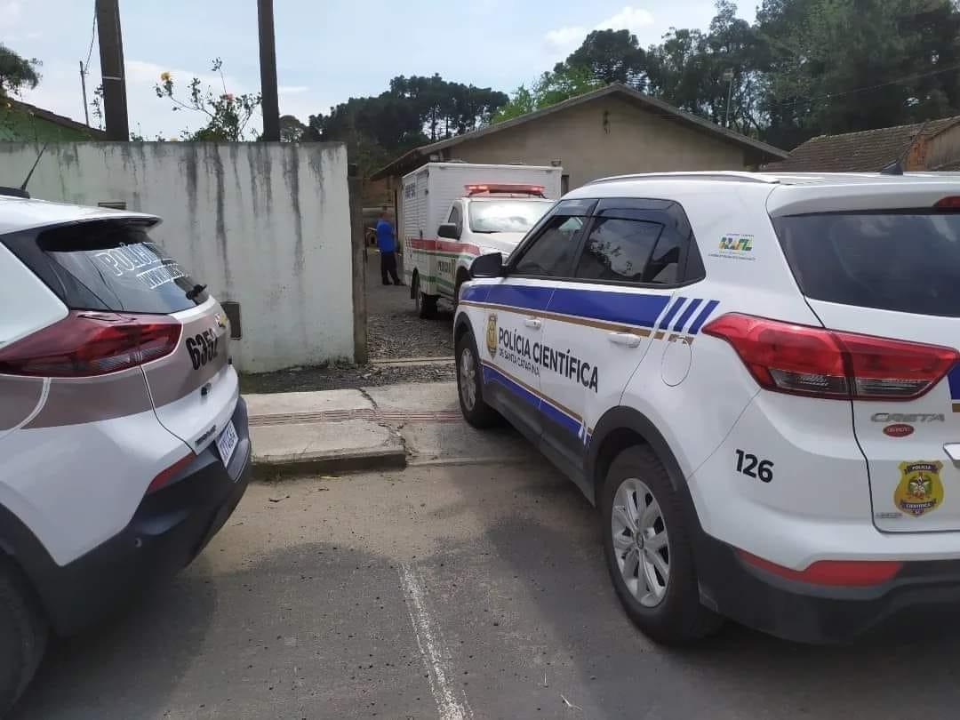 Mulher é morta a facadas pelo companheiro em Canoinhas