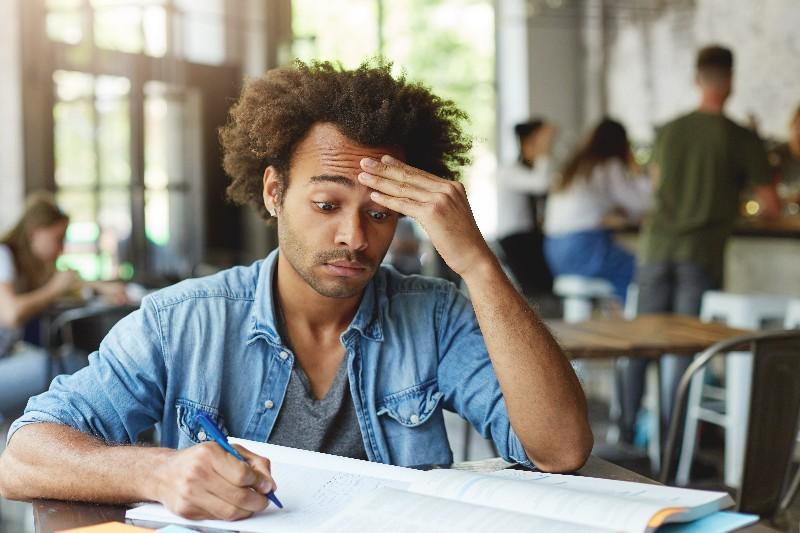Reta final para o Enem: como evitar a sobrecarga emocional