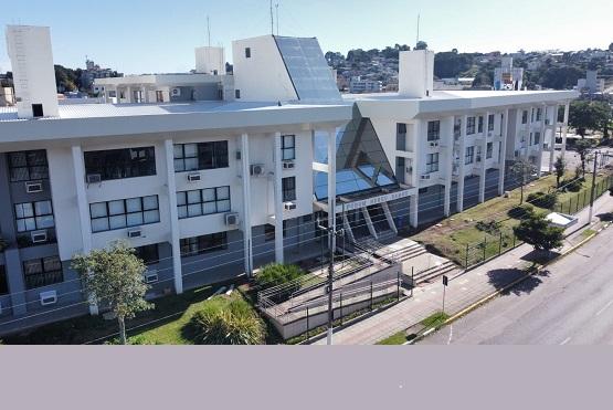 Homem que matou mãe e irmã será internado para tratamento psiquiátrico