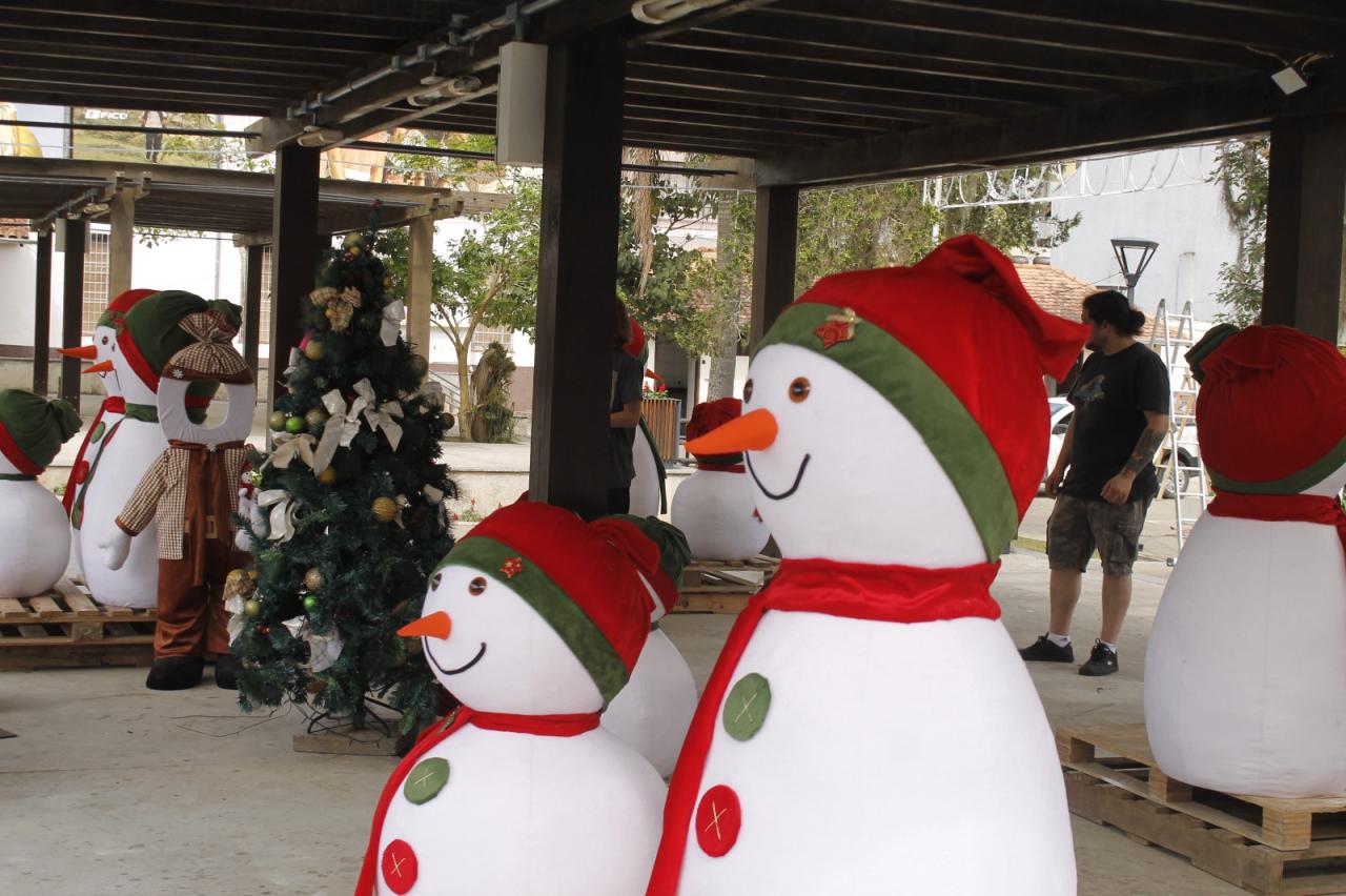 Sábado de espetáculo natalino no Centro de São Bento do Sul