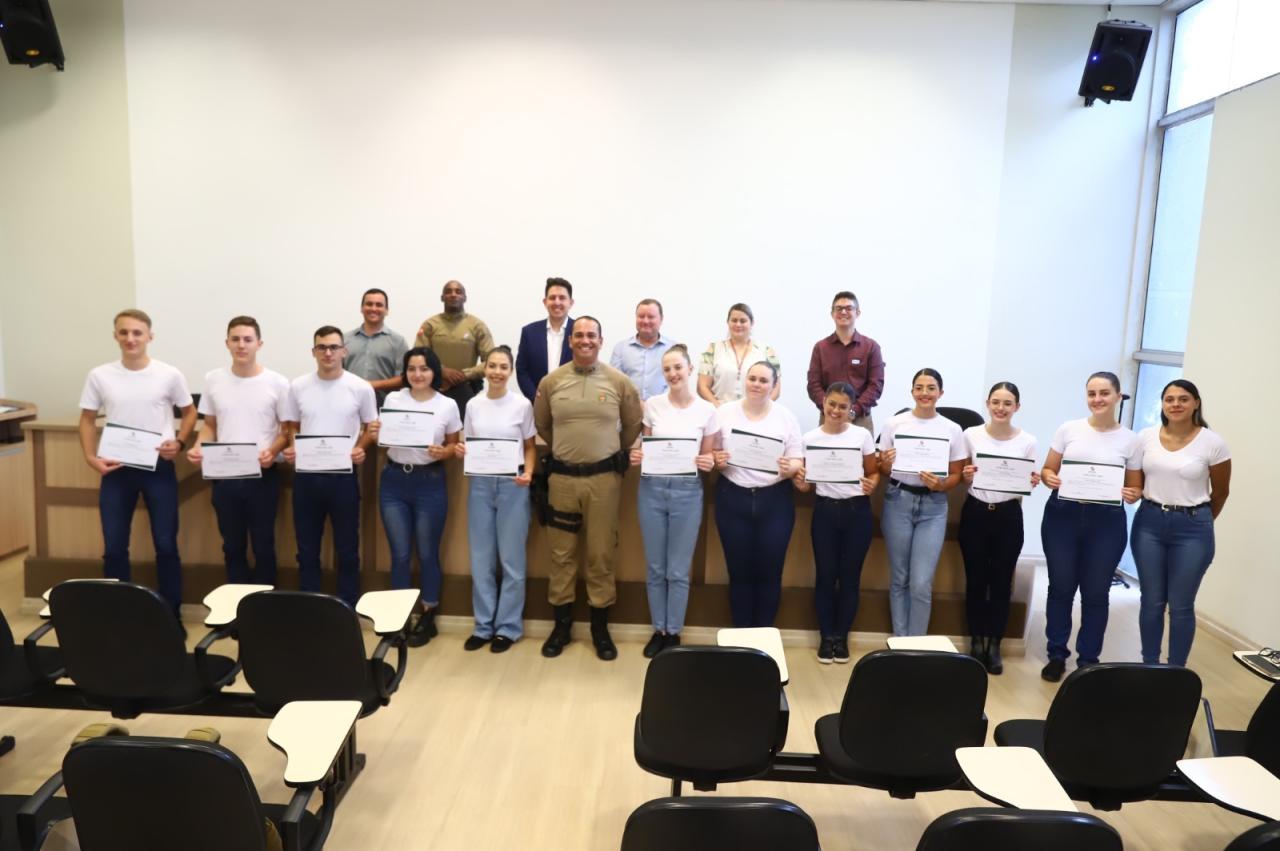 FORMATURA DO CURSO DE AGENTES TEMPORÁRIOS DE MAFRA