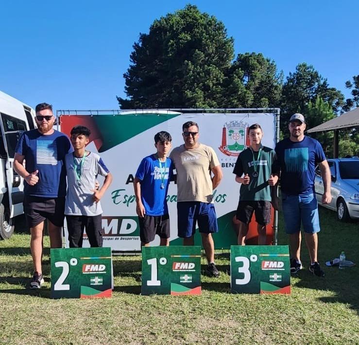 Mais de 1200 alunos participam dos Jogos Escolares Fase Municipal