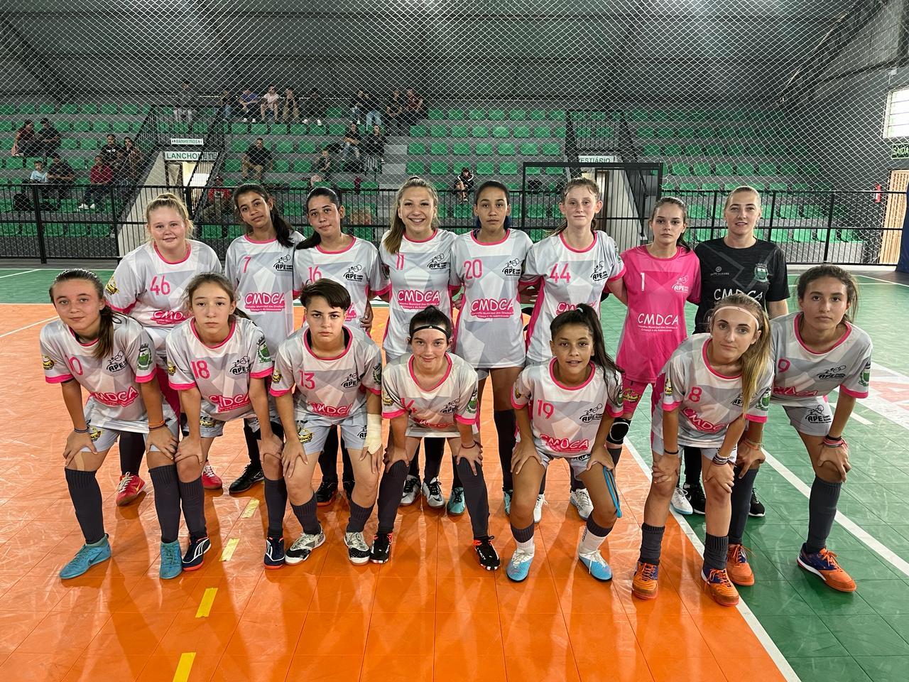 Futsal feminino conquista 4° lugar na liga regional