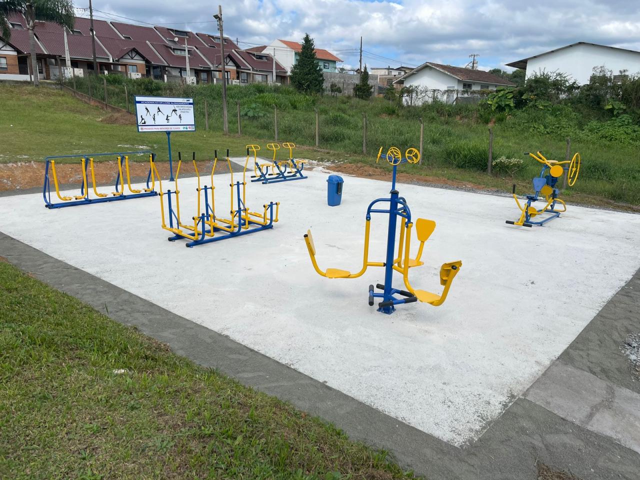 Vila Eichendorf ganha academia ao ar livre
