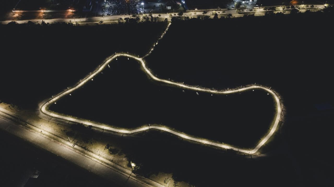 Ecoparque Refúgio dos Pássaros ganha iluminação especial em Araquari (SC)