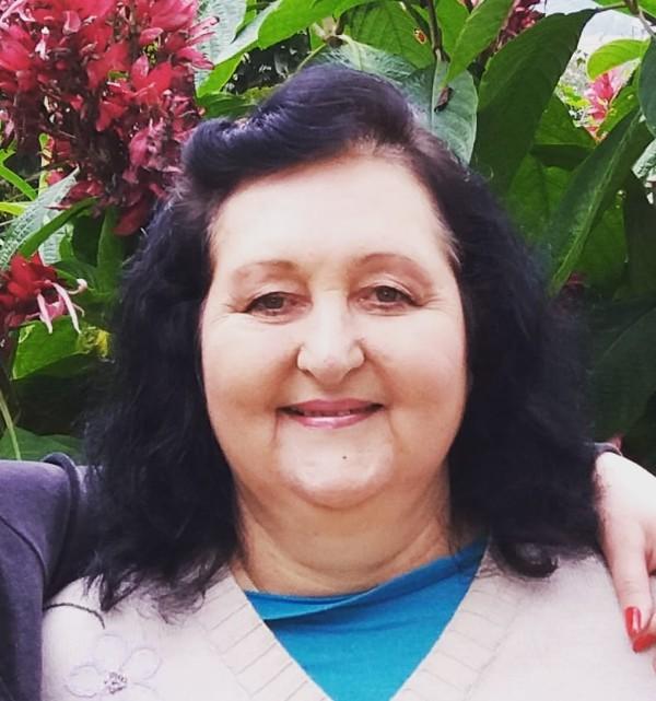 Nota de falecimento da Sra Elfi Adam