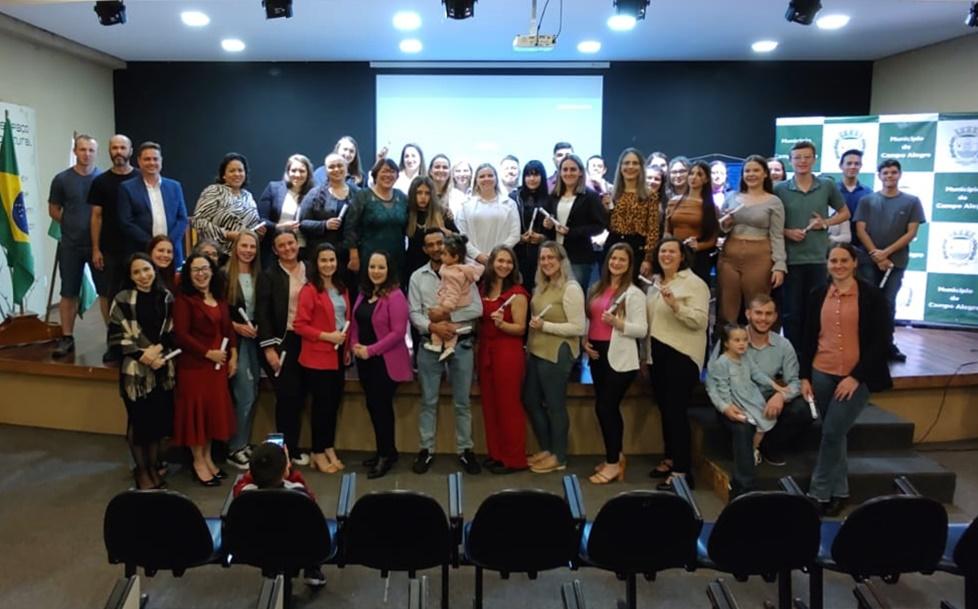 PROGRAMA QUALIFICA REALIZOU A ENTREGA DOS CERTIFICADOS DE CONCLUSÃO