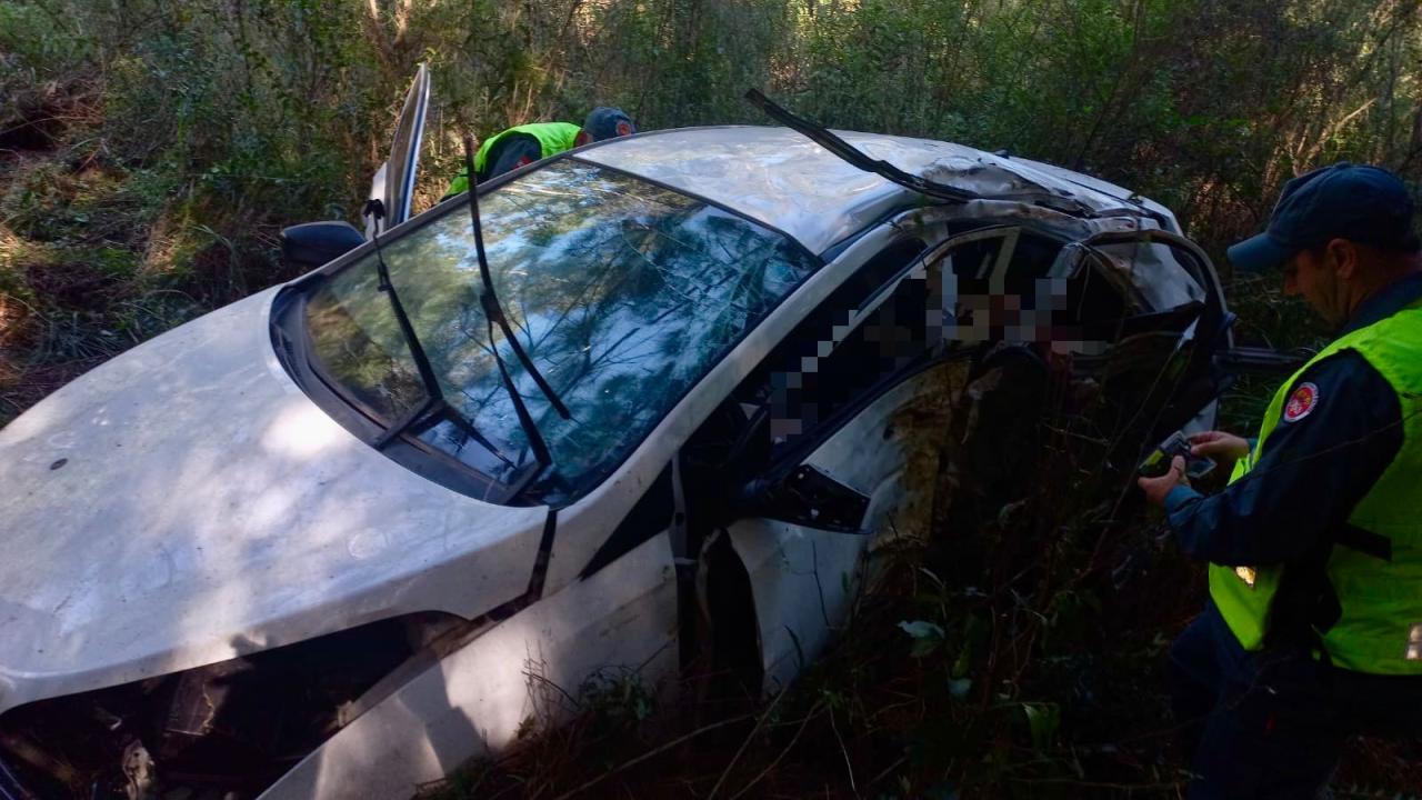 Saída de pista na BR 280 termina em morte em Três Barras