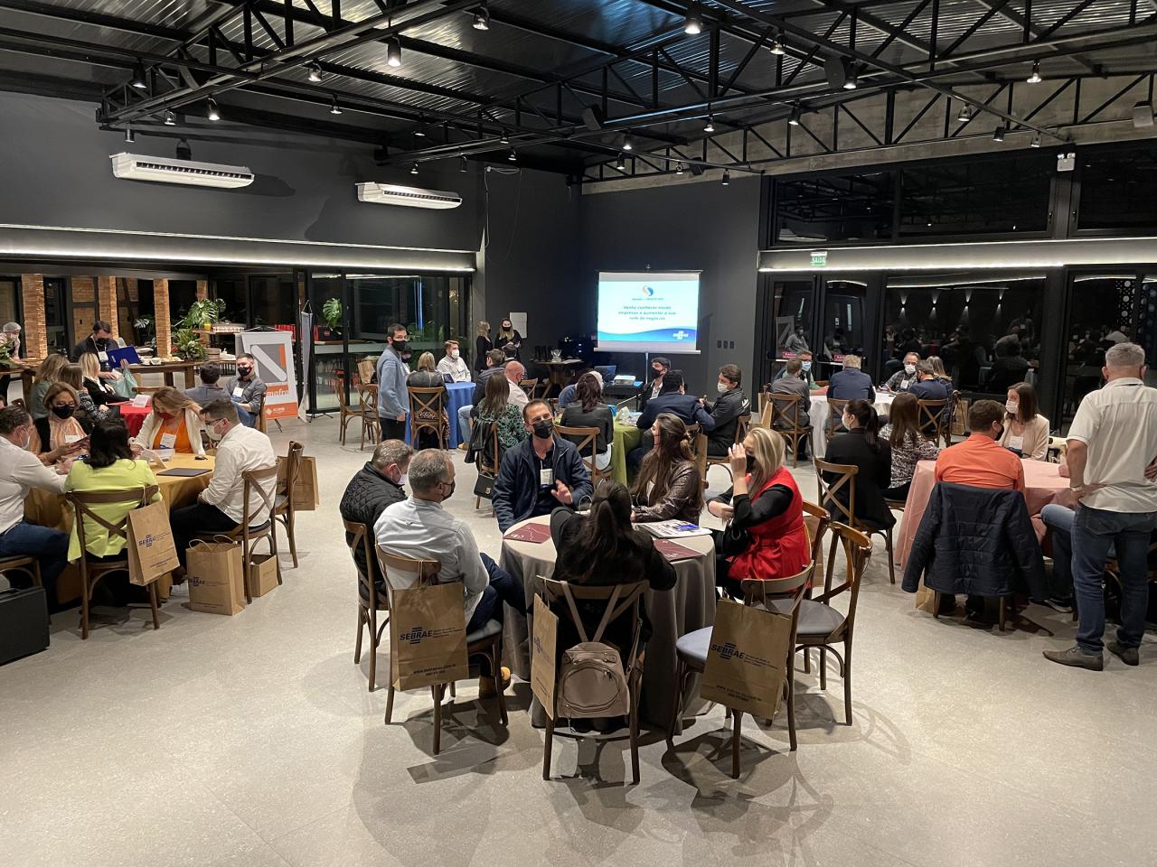 SEMANA DO MEI TERÁ PROGRAMAÇÃO   GRATUITA A PEQUENOS EMPREENDEDORES 