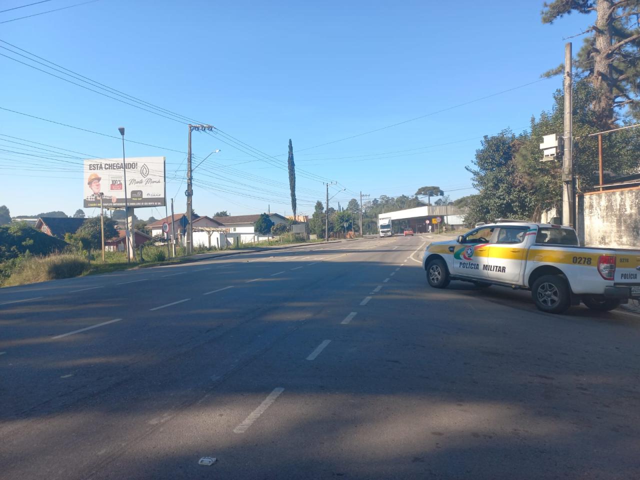 Morador de rua é atropelado na rodovia dos móveis