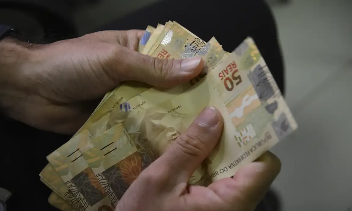 Caixa libera abono do PIS/Pasep para nascidos em setembro e outubro