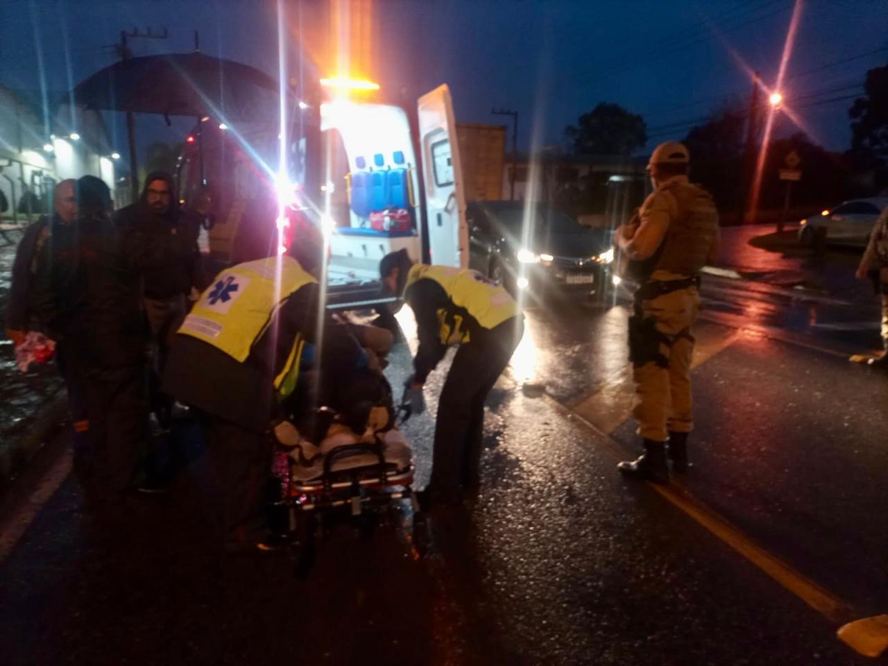 Mulher é atropelada na SC 418 em São Bento do Sul