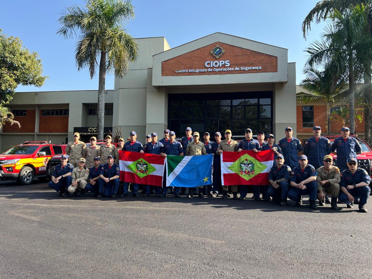 Bombeiros Militares de Santa Catarina iniciam trabalho no Mato Grosso do Sul