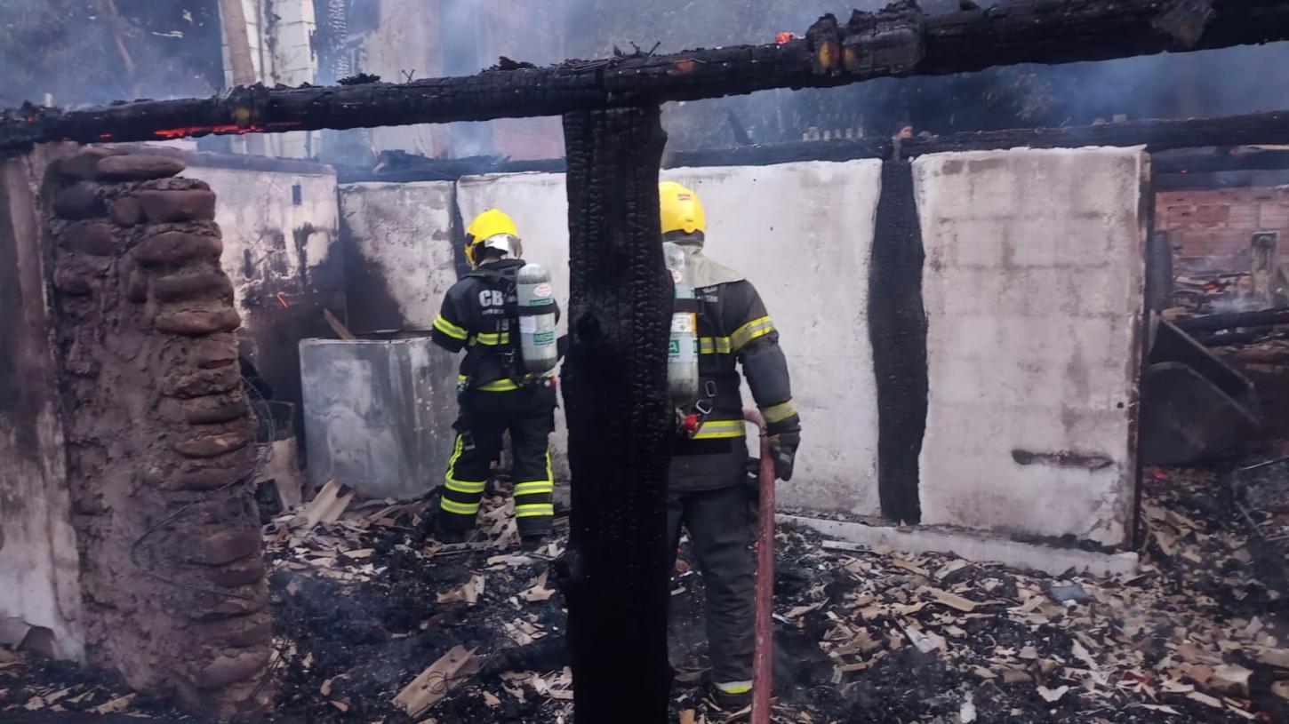 Criança morre em incêndio em Alfredo Wagner SC
