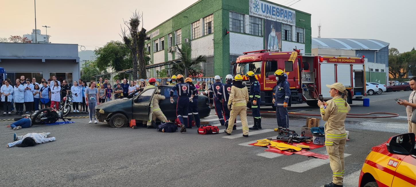 Equipes de SC e PR realizam simulado de acidente em União da Vitória-PR