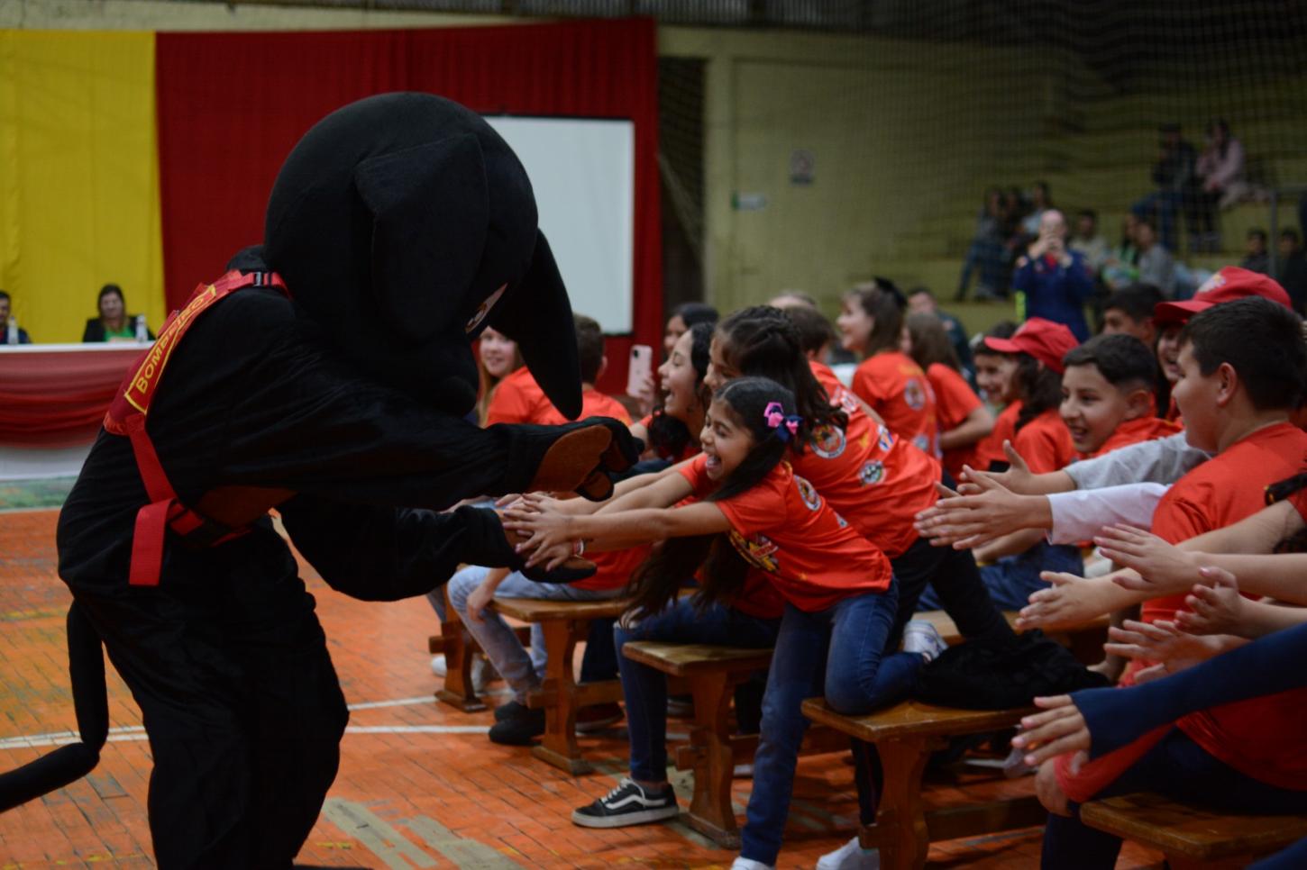 FORMATURA DO BOMBEIRO MIRIM EM RIO NEGRINHO