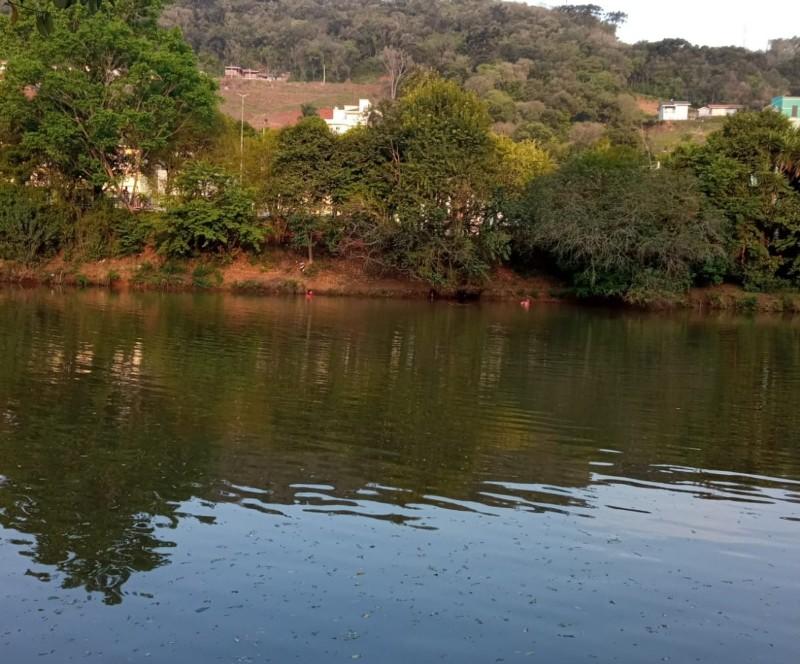 Adolescente de 14 anos morre afogado em Rio das Antas SC