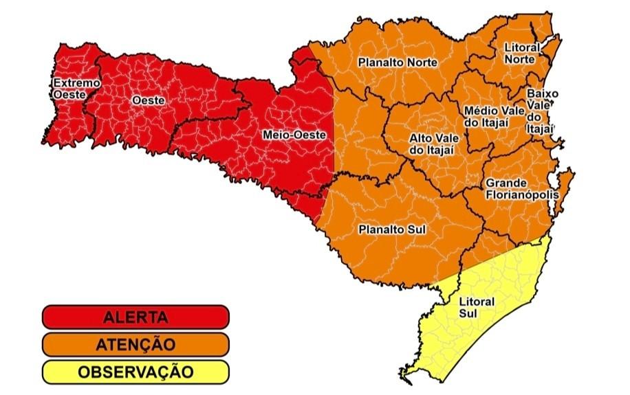 Defesa Civil alerta para chuvas volumosa nos próximos dias em SC