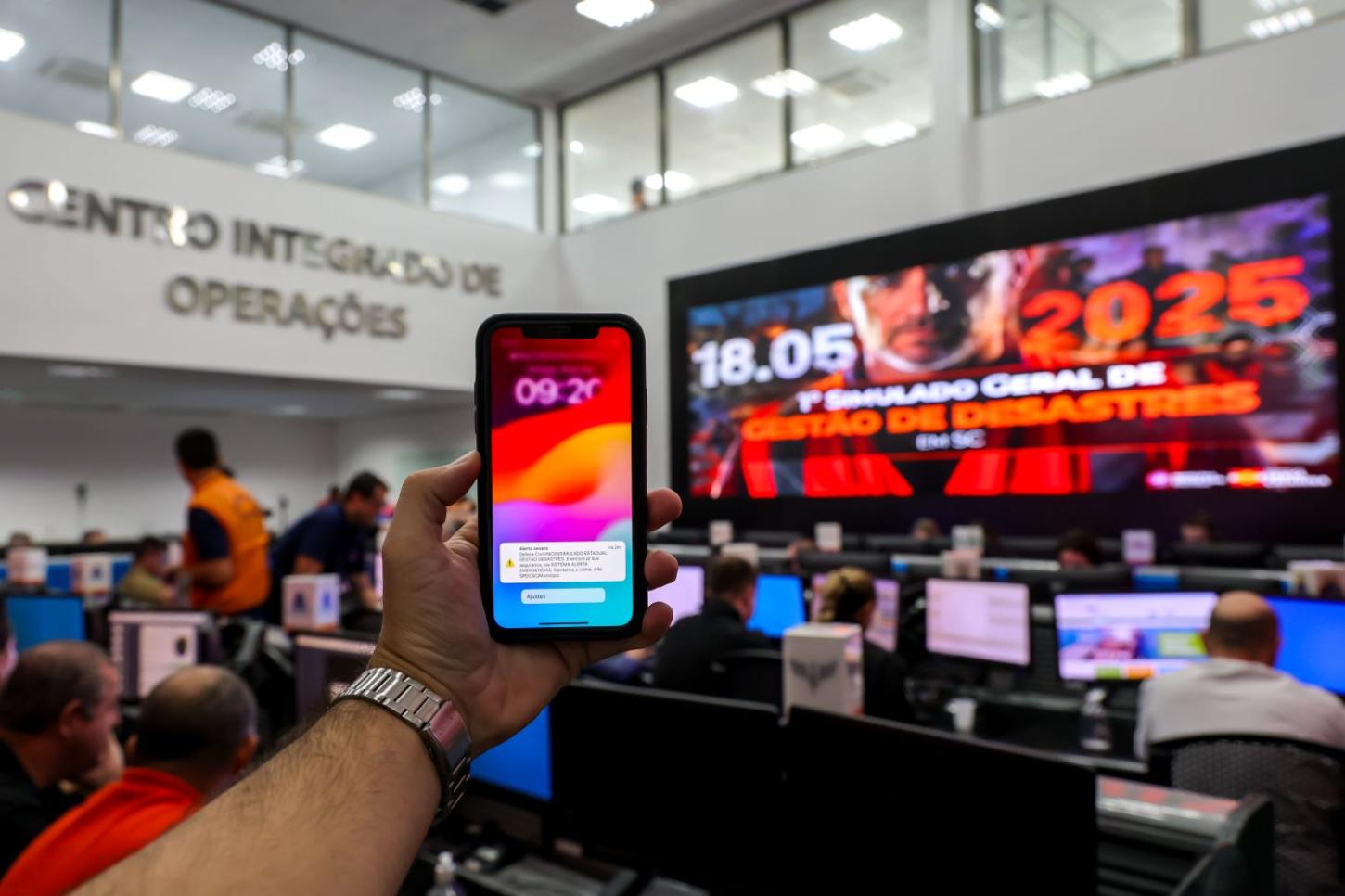 Santa Catarina realiza maior simulado de desastres do Brasil