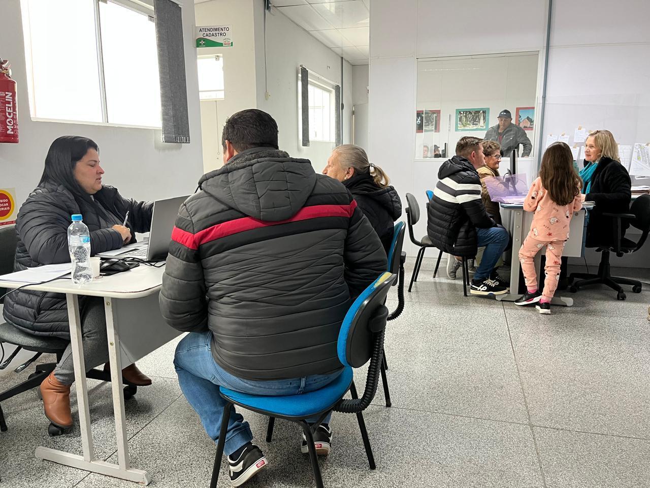 EMHAB segue com atendimentos de mutuários da COHAB