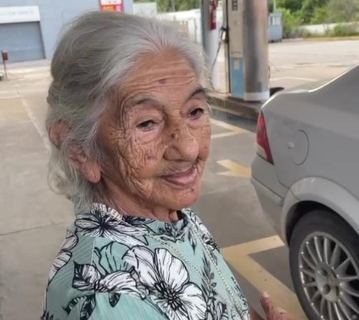 Nota de falecimento da Sra Tereza de Jesus Bueno