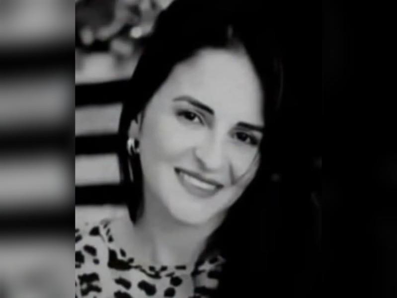Professora é morta a tiros pelo ex-companheiro em loja em SC