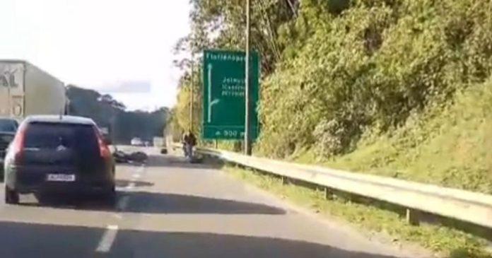 Acidente grave na BR-101 em Joinville deixa uma vítima fatal