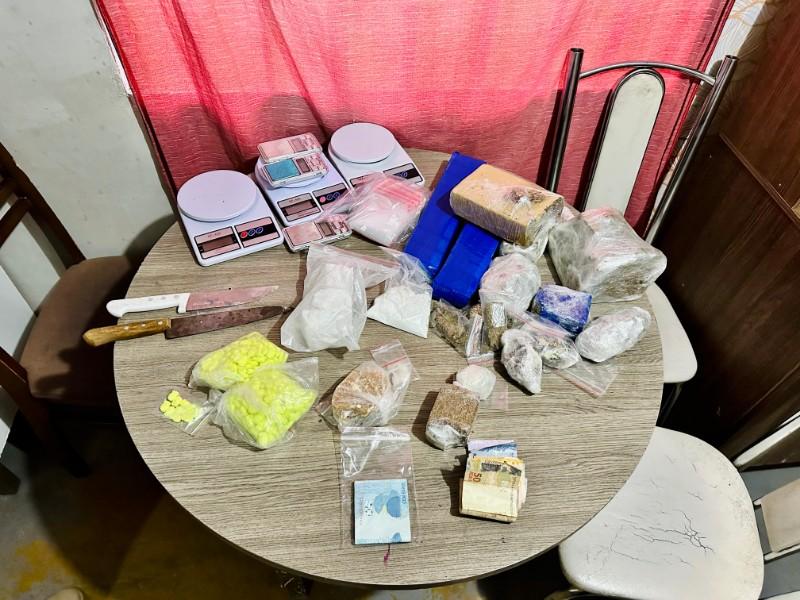 Dois homens presos e drogas são apreendidas em São Bento do Sul