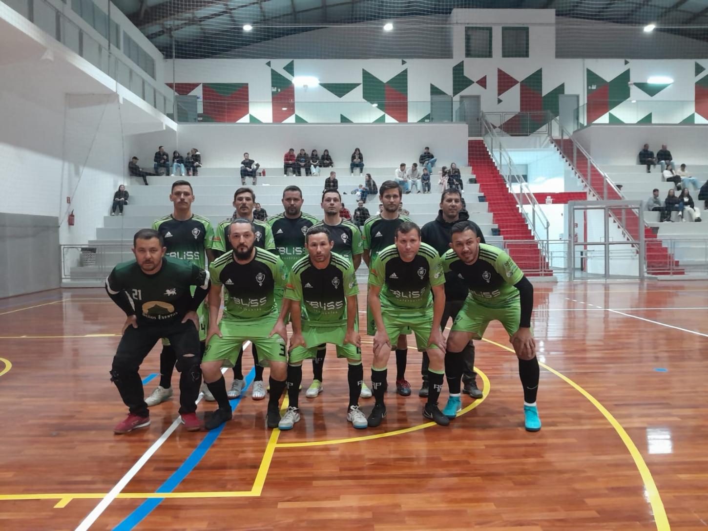 Futsal da 2ª Divisão tem 12 jogos e 68 gols no fim de semana