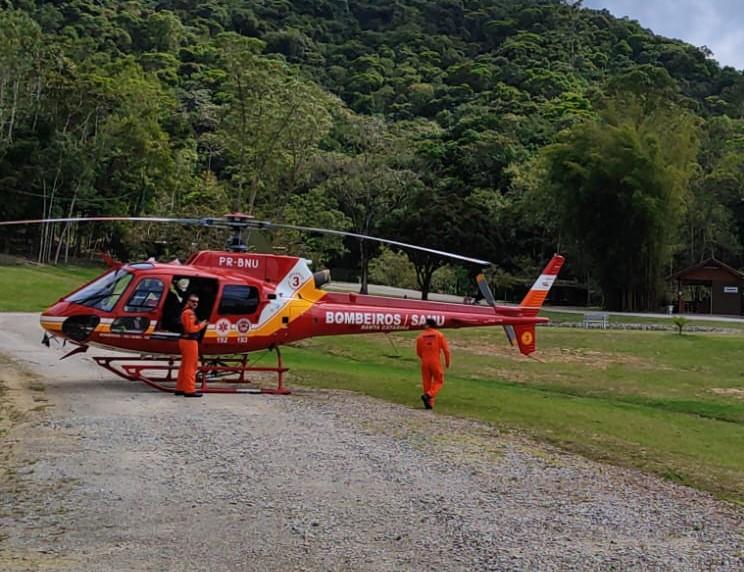 Idoso  fica em estado Grave após queda de escada em Gaspar