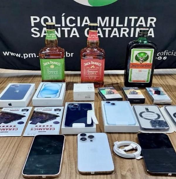 Polícia Militar apreende mercadorias de descaminho em Campo Alegre