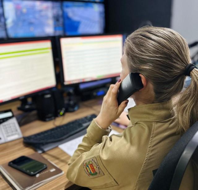 Polícia Militar orienta mãe e ajuda a salvar bebê engasgado