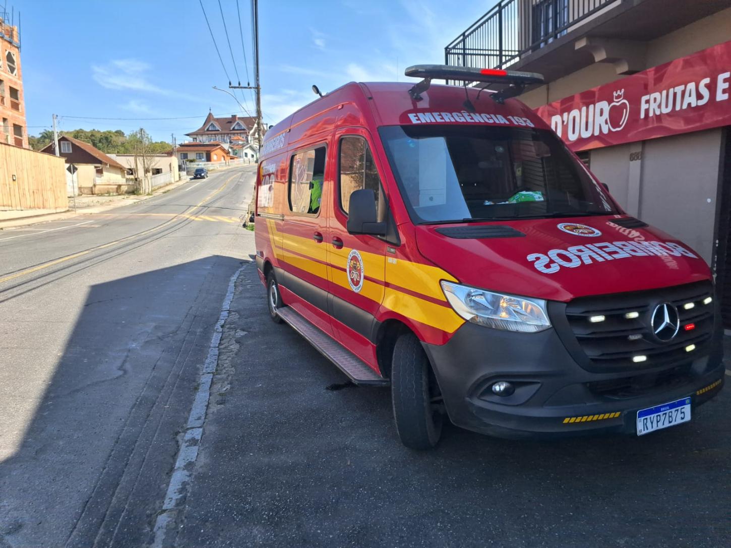 Motociclista fica ferido em colisão no Centro de São Bento do Sul