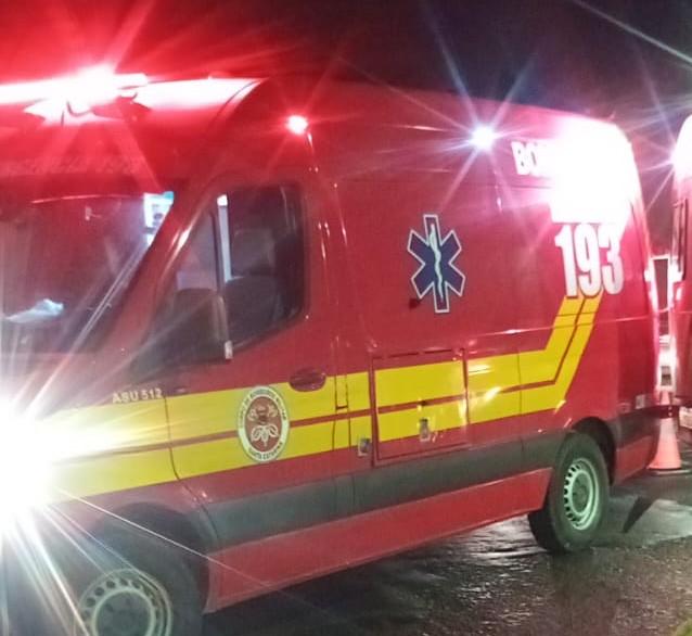 Criança de 6 anos fica ferida em colisão entre carro e bicicleta em Mafra