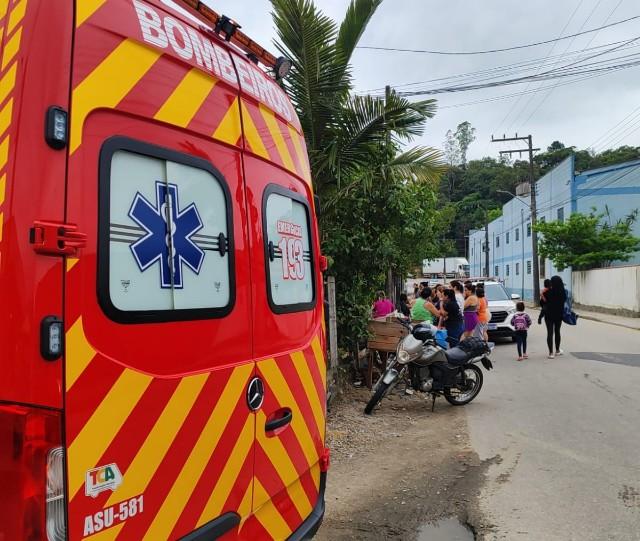 Mulher é ferida com golpes de faca no bairro Bateias, em Gaspar