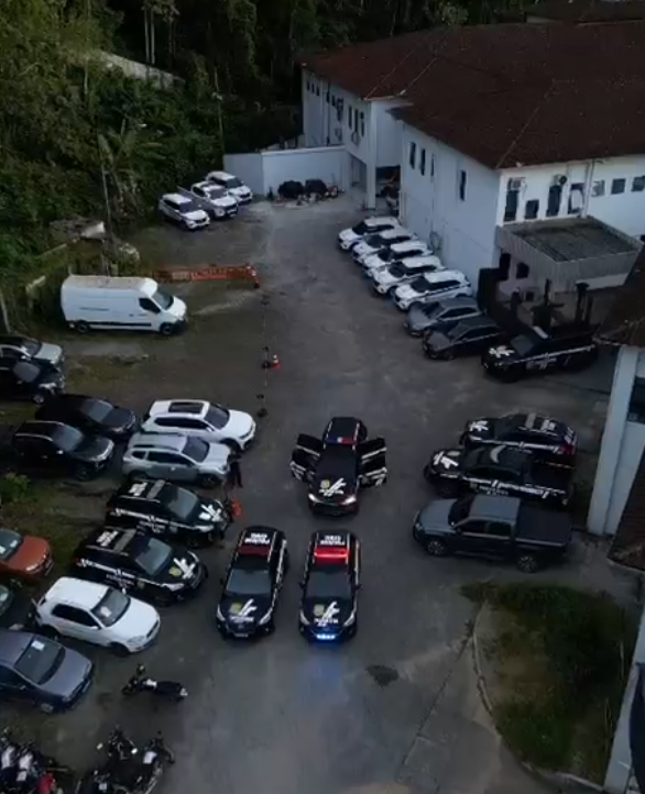 Polícia Civil realiza operação contra assaltantes em Joinville