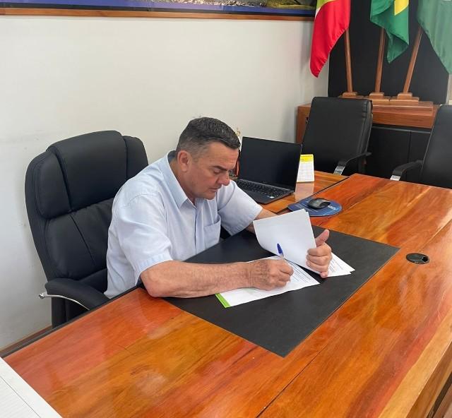 Campo Alegre Sanciona Projeto de Lei da Desburocratização