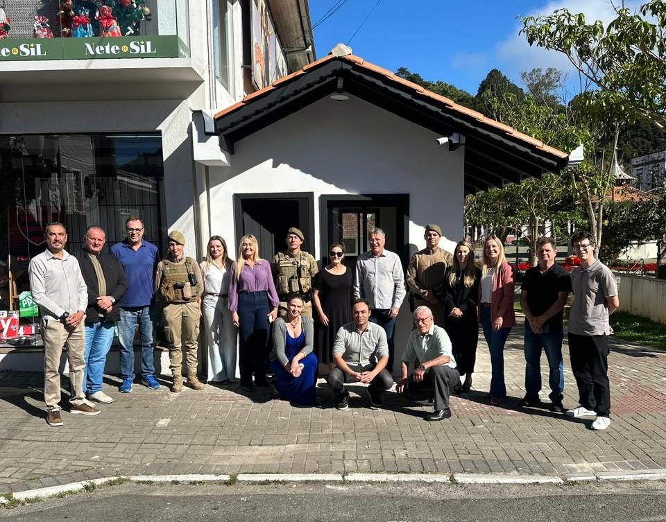 Posto Policial entregue na praça central de São Bento do Sul