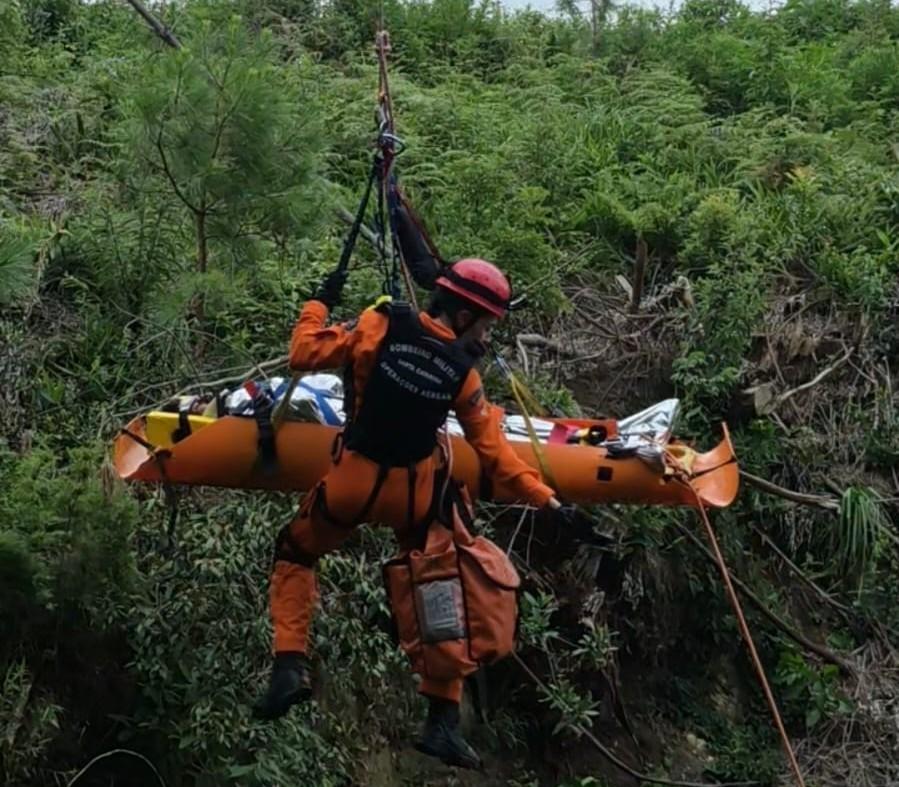 Foi fugir da polícia e caiu da ribanceira de15 metros  em Rio Negrinho