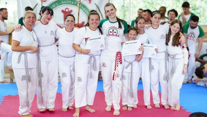 O Projeto CapoElas, que oferece aulas gratuitas de capoeira em São Bento do Sul