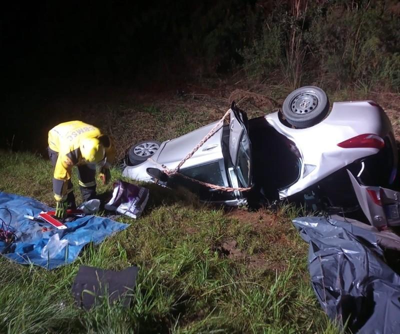 Acidente grave na BR-282 deixa um morto e vítima presa às ferragens em Bom Retiro