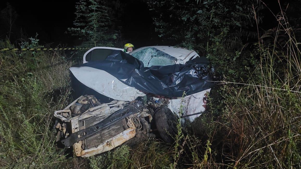 Grave acidente deixa dois mortos e três feridos na SC-350 em Lebon Régis
