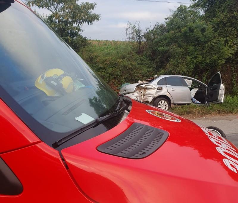 Motociclista fica gravemente ferido em acidente na BR-280 em Mafra