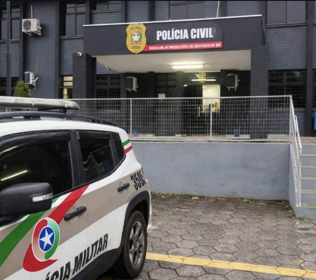 Mulher é presa após  furtos em Rio Negrinho