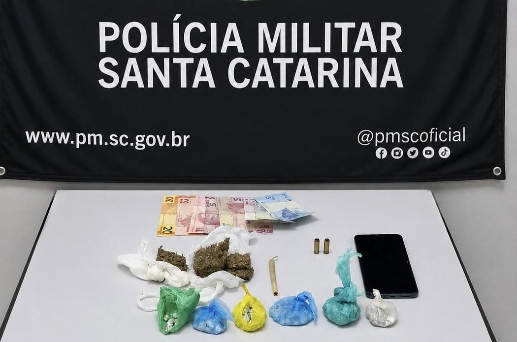 Drogas apreendidas e dois detidos em Rio Negrinho 